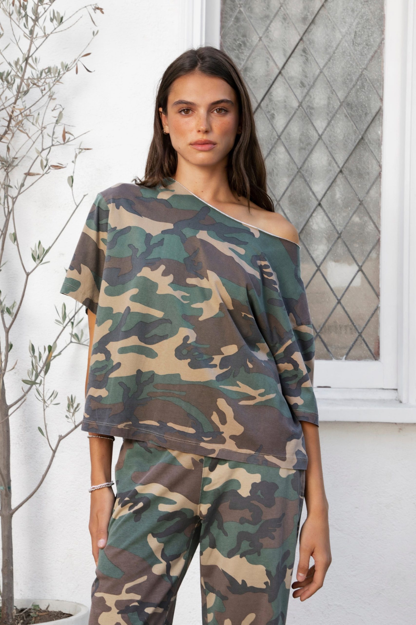 TJ32215-SCOUT_Top_Camo_4
